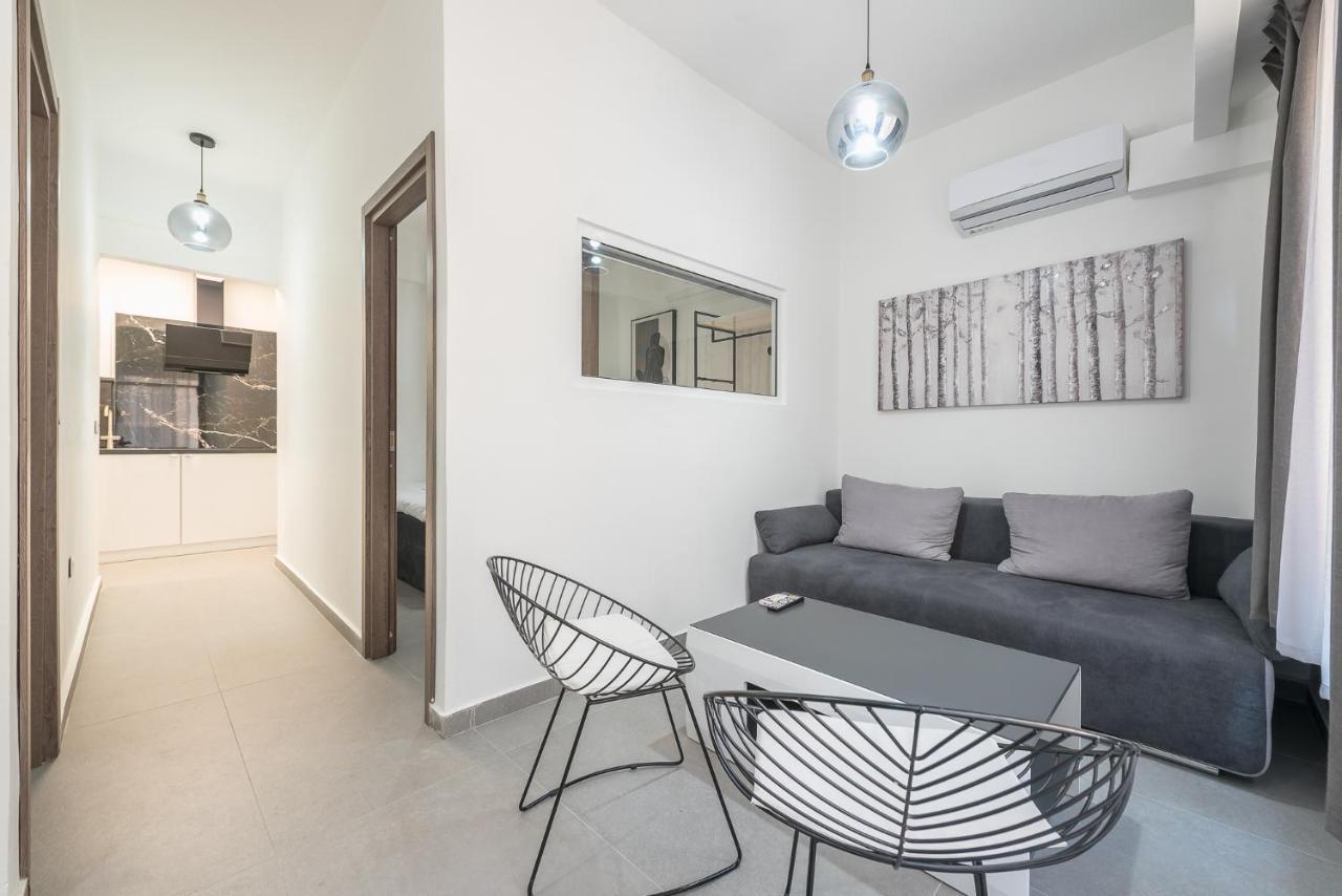Iguana Gold Luxury 2 *